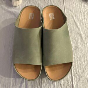 FitFlop Shuv Mules in Bay Green